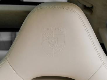 Porsche Panamera II ph2 Turbo S E-Hybrid — photo 18