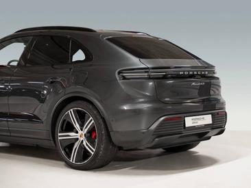 Porsche Macan Electrique 4S — photo 10