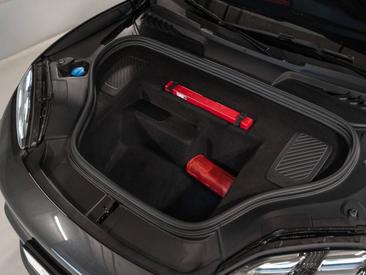 Porsche Macan Electrique 4S — photo 18