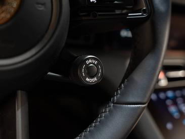 Porsche Taycan ph2 4S Cross Turismo — photo 35