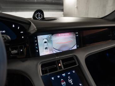 Porsche Taycan ph2 4S Cross Turismo — photo 37