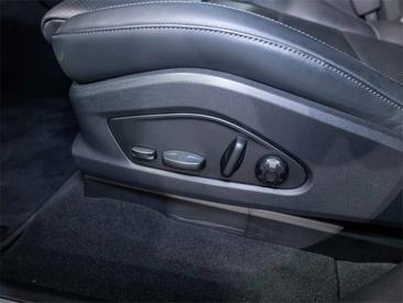 Porsche Macan Electrique 4 Electric 2024 Noir — photo 17