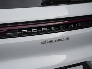 Porsche Cayenne III S, E-Hybrid — photo 8