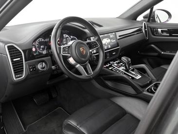 Porsche Cayenne III Coupé — photo 11