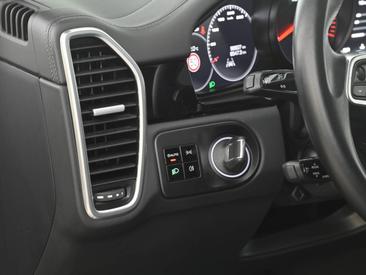 Porsche Cayenne III Coupé — photo 12