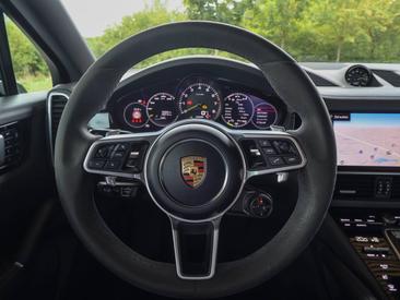 Porsche Cayenne III E-Hybrid Coupé — photo 15