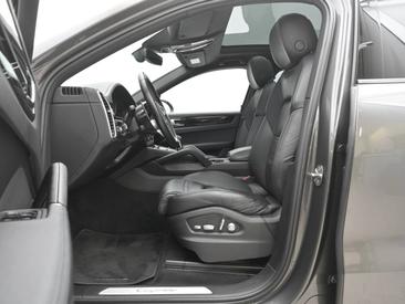 Porsche Cayenne III Coupé — photo 15