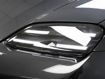 Porsche Macan Electrique 4S — photo 11