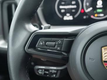 Porsche Cayenne III S, E-Hybrid — photo 17