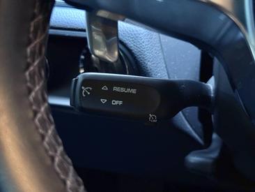 Porsche Macan S — photo 23
