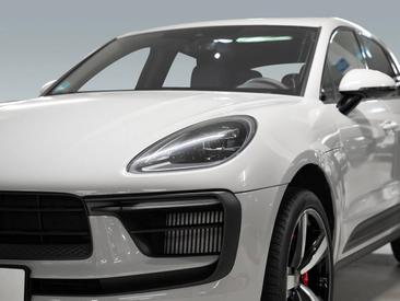 Porsche Macan S — photo 6