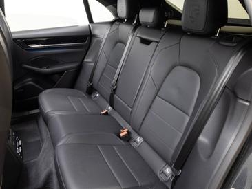 Porsche Macan Electrique 4S — photo 14