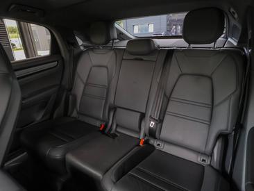 Porsche Cayenne III E-Hybrid Coupé — photo 21