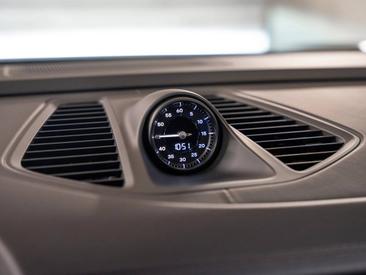 Porsche Macan Electrique 4S — photo 38