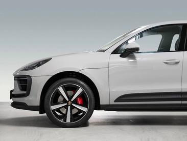 Porsche Macan S — photo 9
