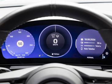 Porsche Macan Electrique 4S — photo 18