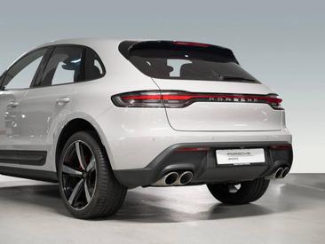 Porsche Macan S — photo 11