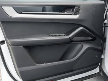 Porsche Cayenne III S, E-Hybrid — photo 23