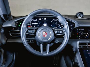 Porsche Taycan ph2 4S — photo 17