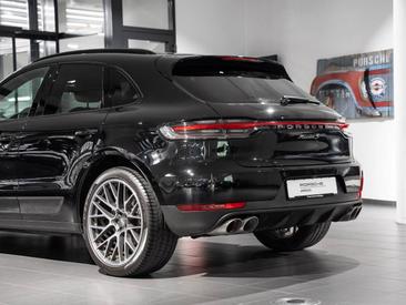Porsche Macan S — photo 10