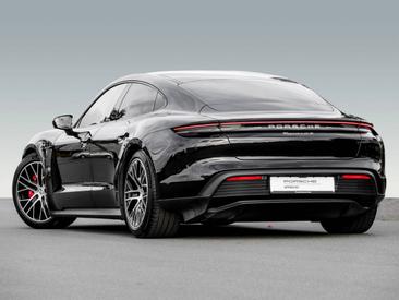 Porsche Taycan ph2 4S — photo 3