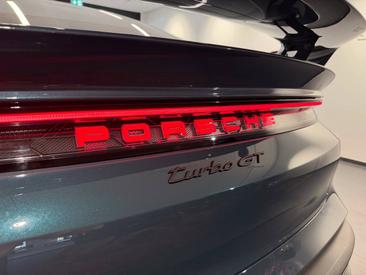 Porsche Taycan ph2 Turbo GT Mit Weissach-Paket — photo 34