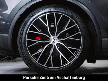 Porsche Macan Electrique 4S — photo 11