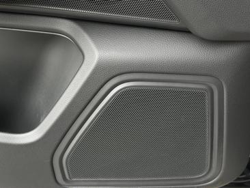 Porsche Macan — photo 26