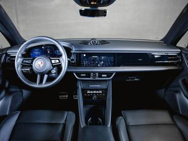 Porsche Macan Electrique 4S — photo 16