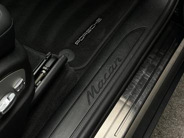 Porsche Macan — photo 28