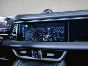 Porsche Macan Electrique 4S — photo 18