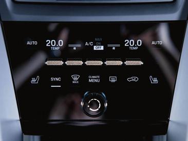 Porsche Macan Electrique 4S — photo 19