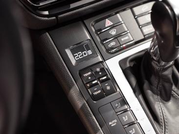 Porsche Macan S — photo 24