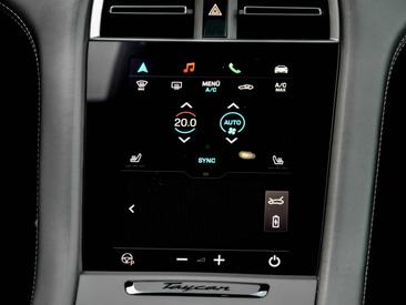 Porsche Taycan ph2 4S — photo 15