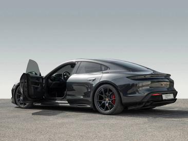 Porsche Taycan ph2 GTS — photo 4
