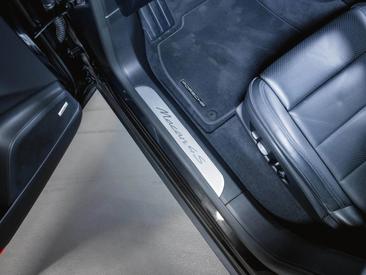Porsche Macan Electrique 4S — photo 24