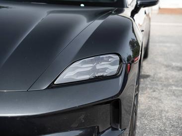 Porsche Taycan ph2 GTS — photo 8