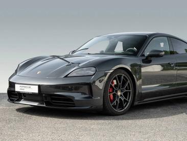 Porsche Taycan ph2 GTS — photo 9