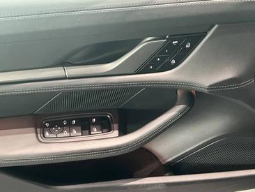 Porsche Taycan ph2 4S Cross Turismo — photo 17