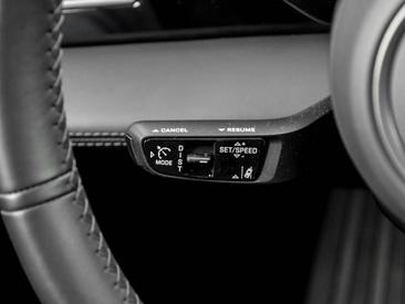 Porsche Taycan ph2 4S — photo 25