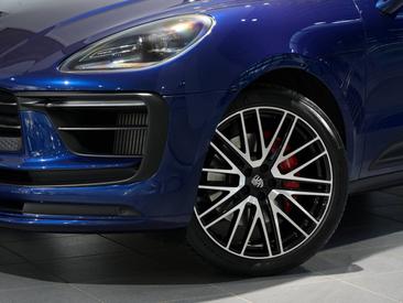 Porsche Macan S — photo 7