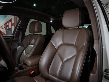 Porsche Macan S Diesel — photo 14