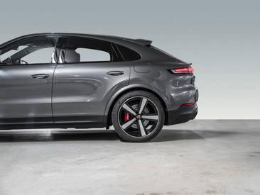 Porsche Cayenne III S E-Hybrid Coupé — photo 6