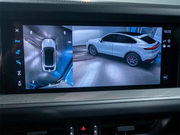 Porsche Cayenne III E-Hybrid Coupé — photo 24
