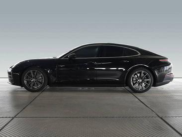 Porsche Panamera III 4 E-Hybrid — photo 2