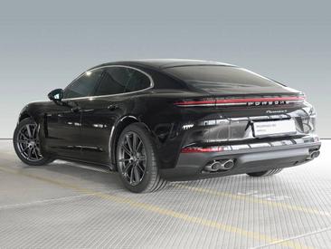 Porsche Panamera III 4 E-Hybrid — photo 3