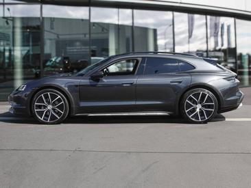 Porsche Taycan ph2 4 Cross Turismo — photo 2