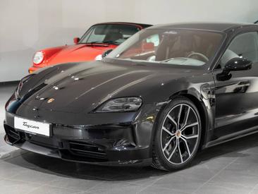 Porsche Taycan ph2 Black Edition — photo 5