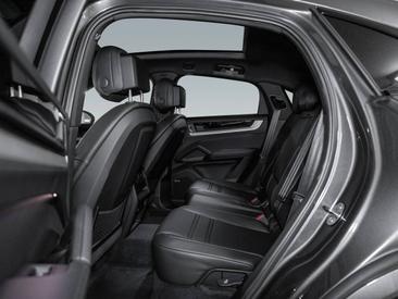 Porsche Cayenne III S E-Hybrid Coupé — photo 14