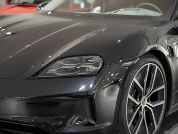 Porsche Taycan ph2 Black Edition — photo 6